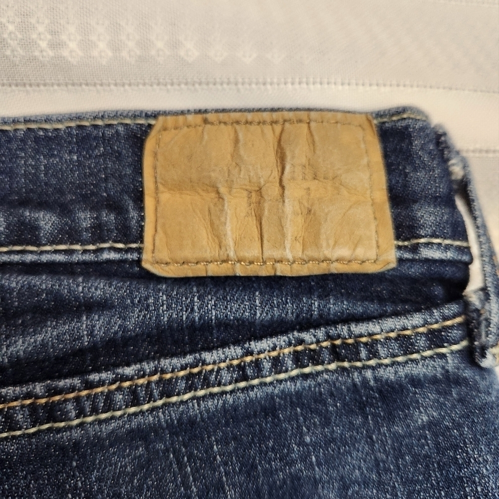 Abercrombie & Fitch blue denim cut off shorts Size 8 - Picture 7 of 8